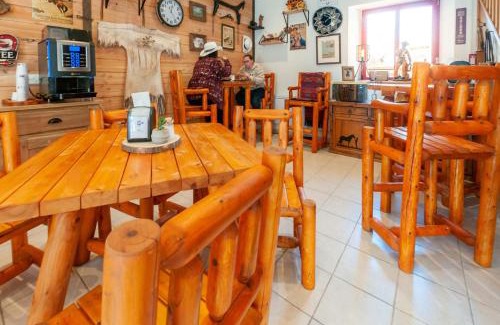 Brulon Hotel | Hotel Le Ranch