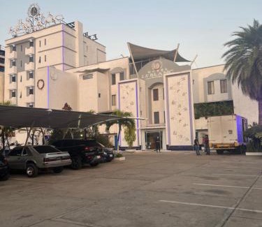 Puerto La Cruz Hotel | Hotel Leblanc Suites