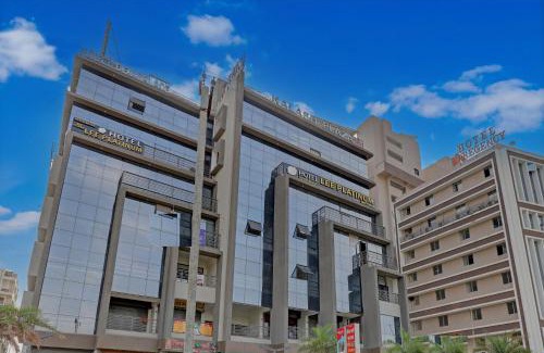Ahmedabad Hotel | HOTEL LEE PLATINUM