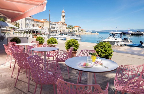 Sutivan Hotel | Hotel Lemongarden