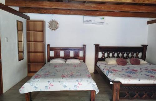 Tortuguero Hotel | Hotel Liah's