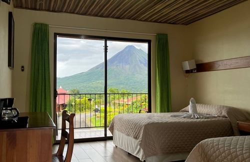 La Fortuna Hotel | Hotel Linda Vista
