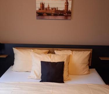 Roedermark House | Hotel Lindenhof