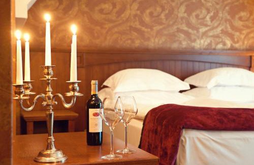 Lipowy Most Hotel | Hotel Lipowy Most