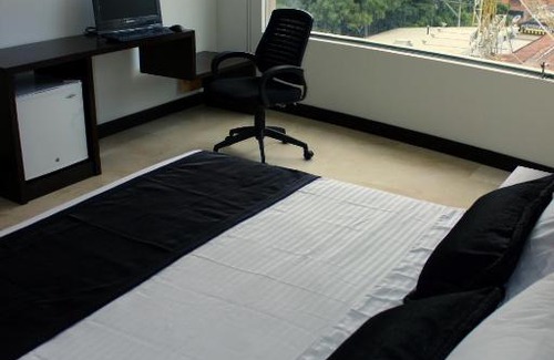 Zona Rosa Hotel | Hotel Lleras 10