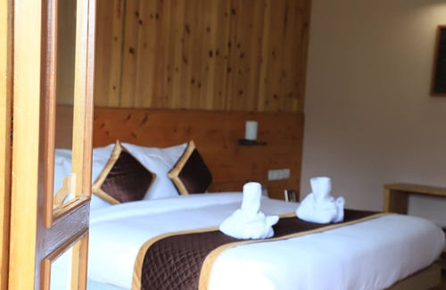 Punakha Hotel | Hotel Lobesa