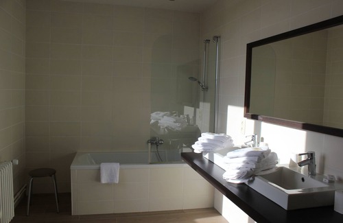 Sint-Kruis Hotel | Hotel Lodewijk Van Male