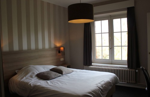 Sint-Kruis Hotel | Hotel Lodewijk Van Male