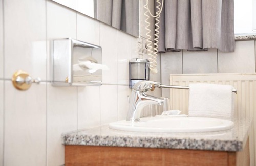 Huckingen Hotel | Hotel Lonac
