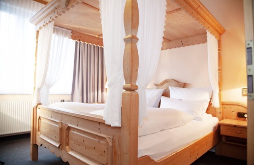 Huckingen Hotel | Hotel Lonac