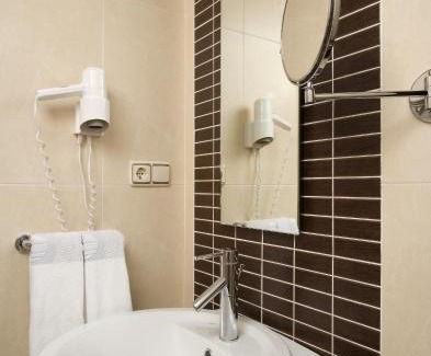 Centro - Sagrario Hotel | Hotel Los Girasoles by Maxi Hoteles