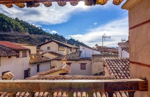 Rubielos de Mora Hotel | Hotel Los Leones - Adults Only