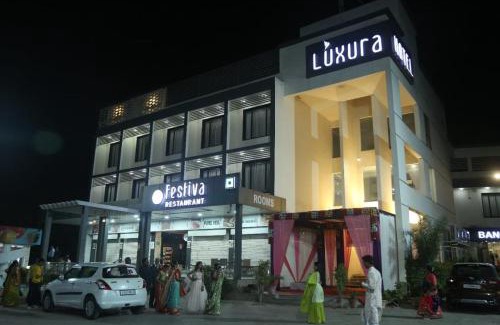 Sidhpur Hotel | Hotel Luxura
