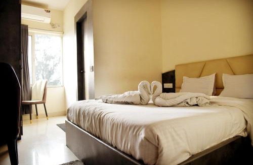 Howrah Hotel | Hotel M Plaza Dhulagarh