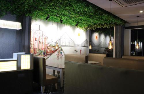 Howrah Hotel | Hotel M Plaza Dhulagarh