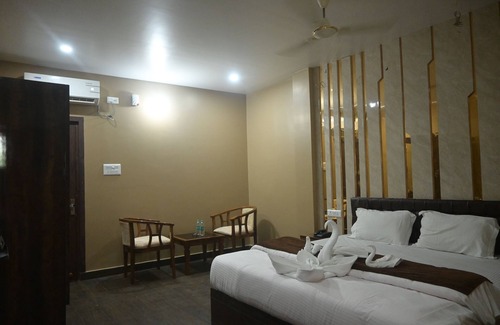 Alipurduar Hotel | Hotel Maa International