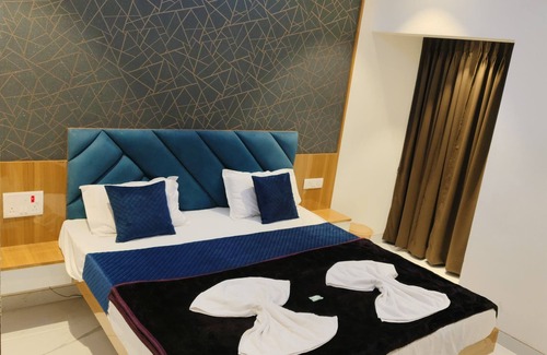 Daulatabad Hotel | Hotel Madhuban