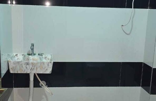 Daulatabad Hotel | Hotel Madhuban