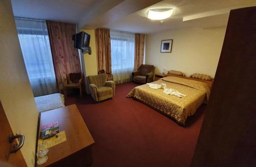 Madona Hotel | Hotel Madona