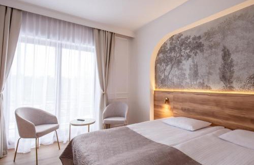 Bronisławow Hotel | Hotel Magellan