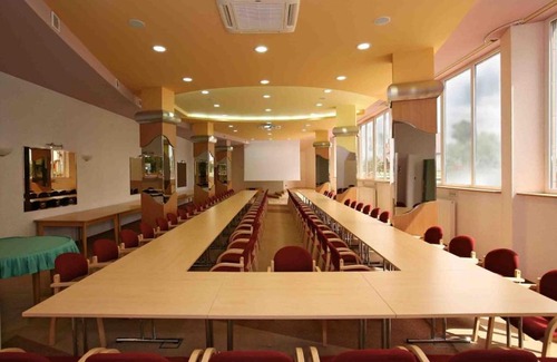 Rogozno Hotel | Hotel Maggi