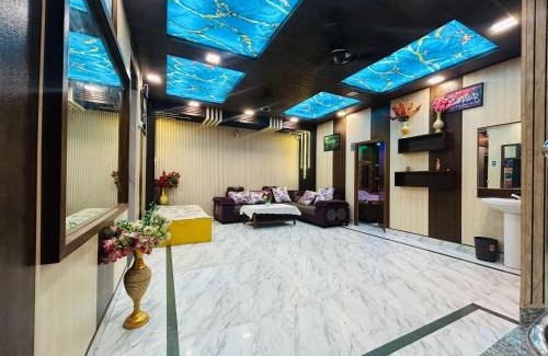 Sahibganj Hotel | Hotel Maharaja Palace