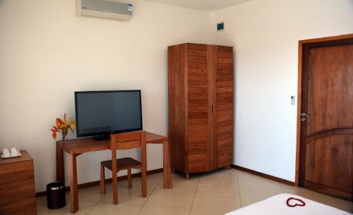 Ambondrona Hotel | Hotel Mahita Tsara