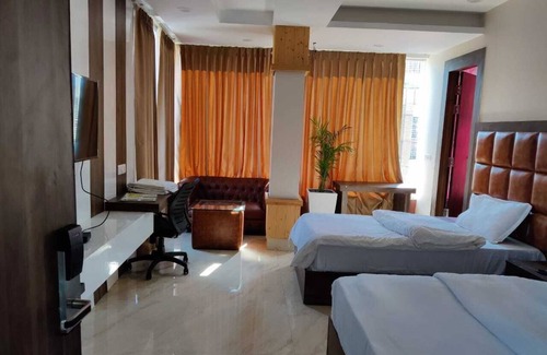 Bullawala Hotel | Hotel Maira