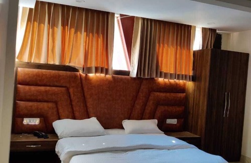 Bullawala Hotel | Hotel Maira