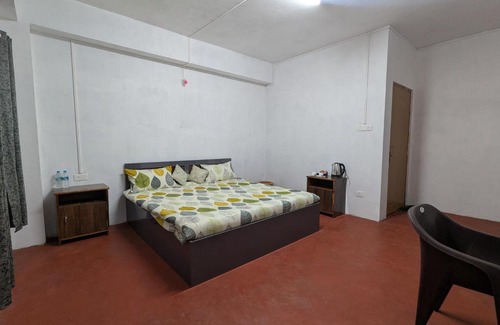 Shillong Hotel | HOTEL Makarios