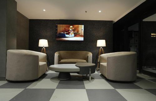 Janakpuri Hotel | Hotel Malbork Inn - Dilli Haat, Janakpuri