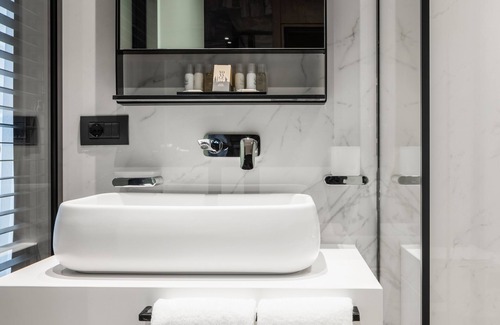 Pristina Hotel | Hotel MANAMI