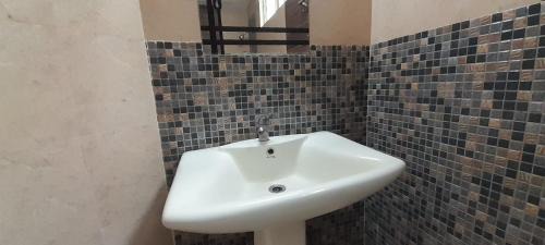 Karol Bagh Hotel | Hotel Mandakini
