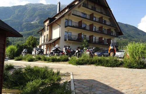 Bovec Hotel | Hotel Mangart