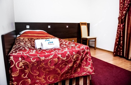 gmina Zadzim Hotel | Hotel Manhatan