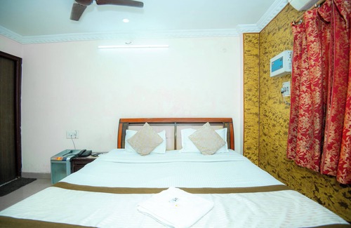 Charbagh Hotel | Hotel Manohar Palace