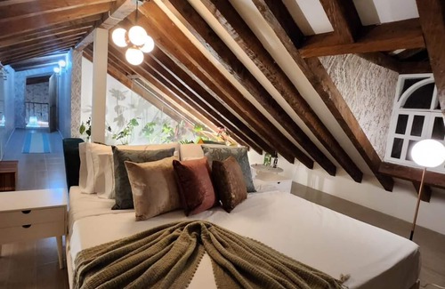 Marinilla Hotel | Hotel Mansión Sant Serrant