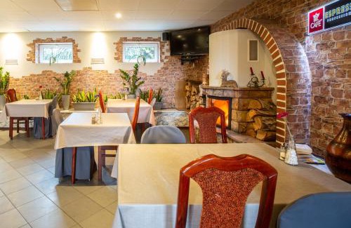 Cedynia Hotel | Hotel Margo