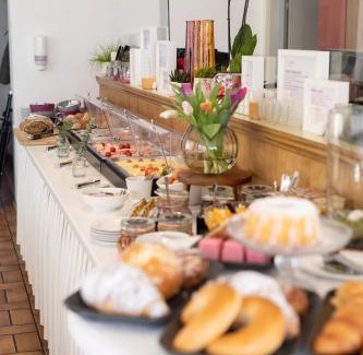 Gramatneusiedl Hotel | HOTEL MARIA