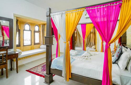 Jaisalmer Hotel | Hotel Marina Mahal with Swimming Pool