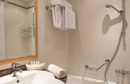 Balatonkenese Hotel | Hotel Marina Port
