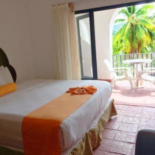 P Chahue Hotel | Hotel Marina Resort & Beach Club