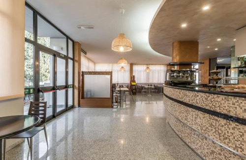 Sala Baganza Hotel | Hotel Maris