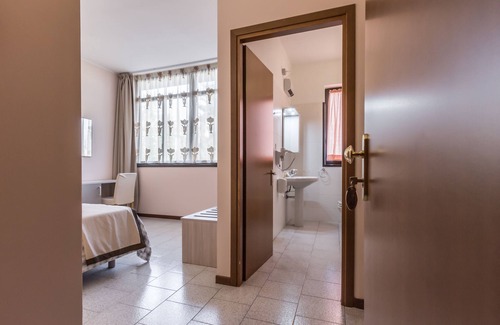 Sala Baganza Hotel | Hotel Maris