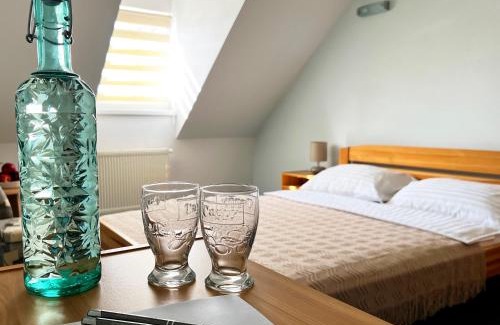 Cesnovice House | Hotel Marislav