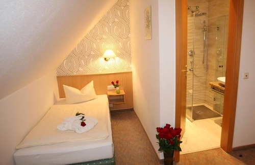 Markersdorf Hotel | Hotel Marschall Duroc