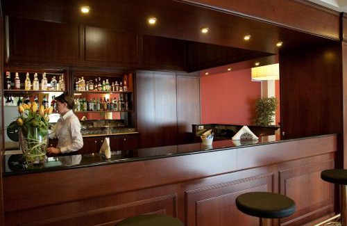 Anzola dell'Emilia Hotel | Hotel Maxim