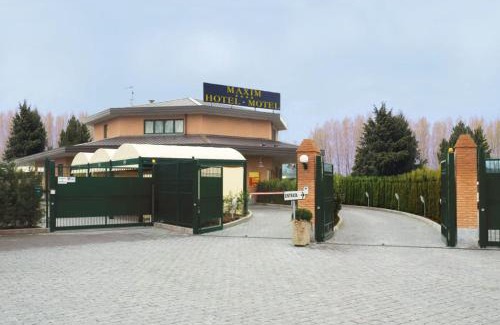 Peschiera Borromeo Hotel | Hotel Maxim