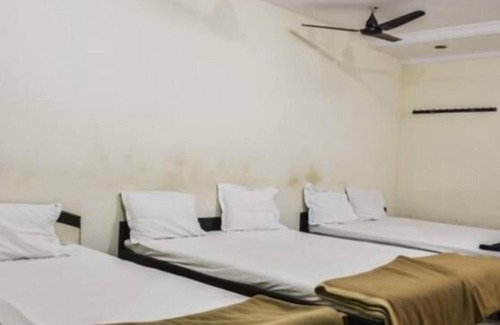 Hyderabad Hotel | Hotel Maya Deluxe