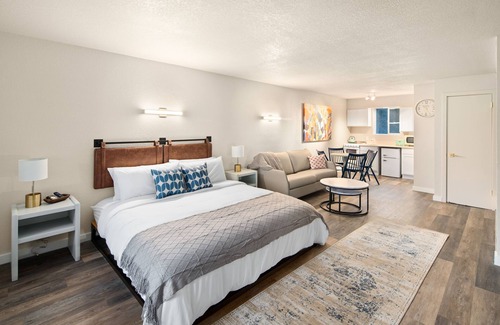 Pullman Hotel | Hotel McCoy - Art, Coffee, Beer, Wine